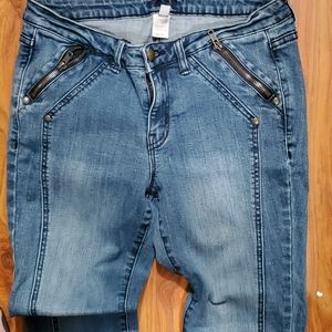 Cache Jeans